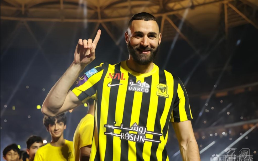 包含沙特球队：备战加班加点，备战紧张有序的词条