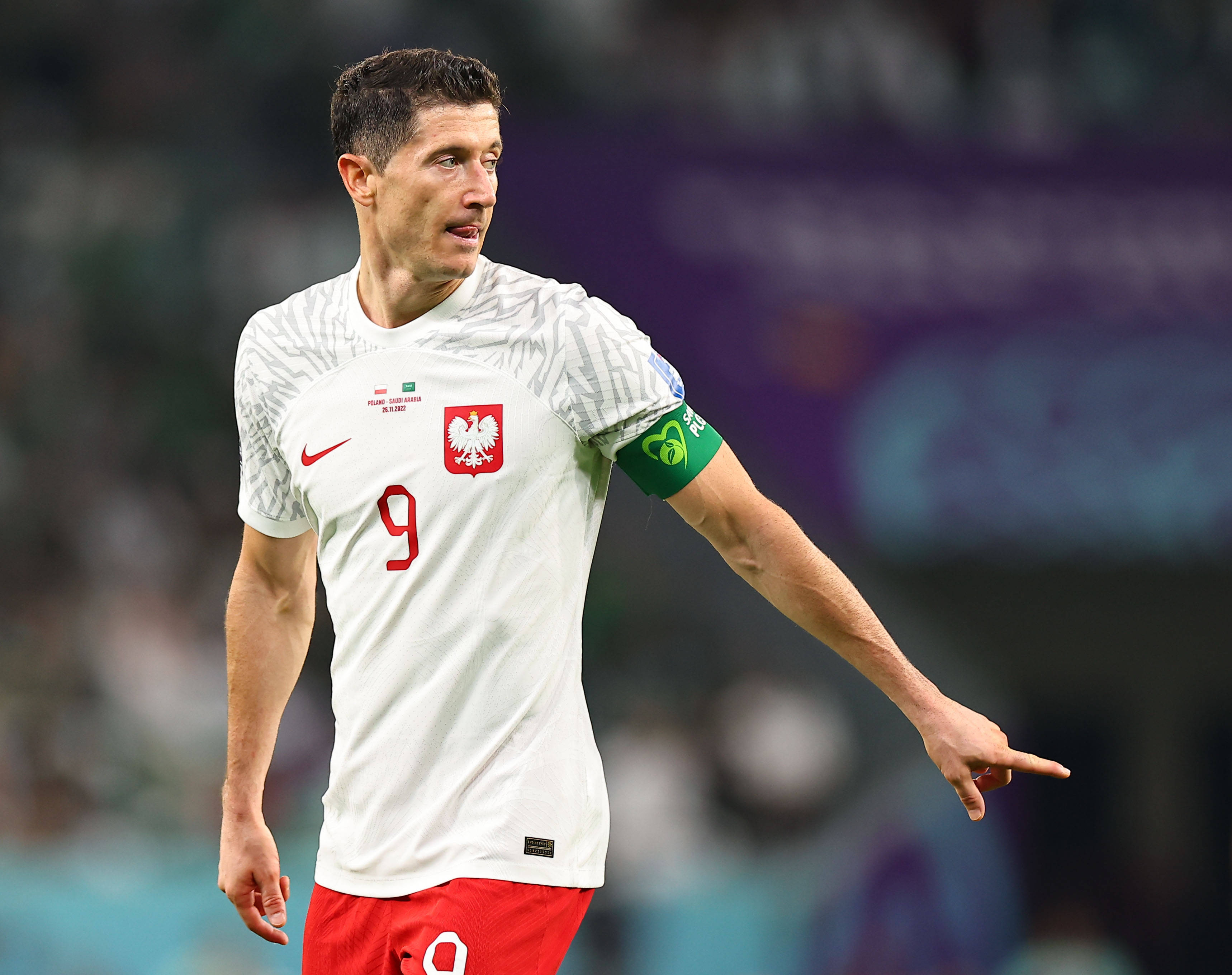 莱万多夫斯基进球，助波兰挺进国际杯半决赛的简单介绍