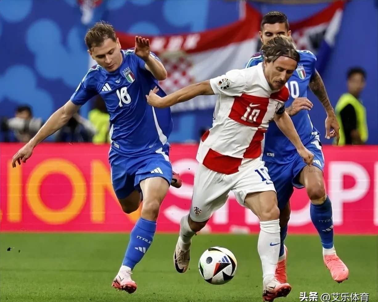 波兰客场逼平克罗地亚，小组出线希望薄的简单介绍