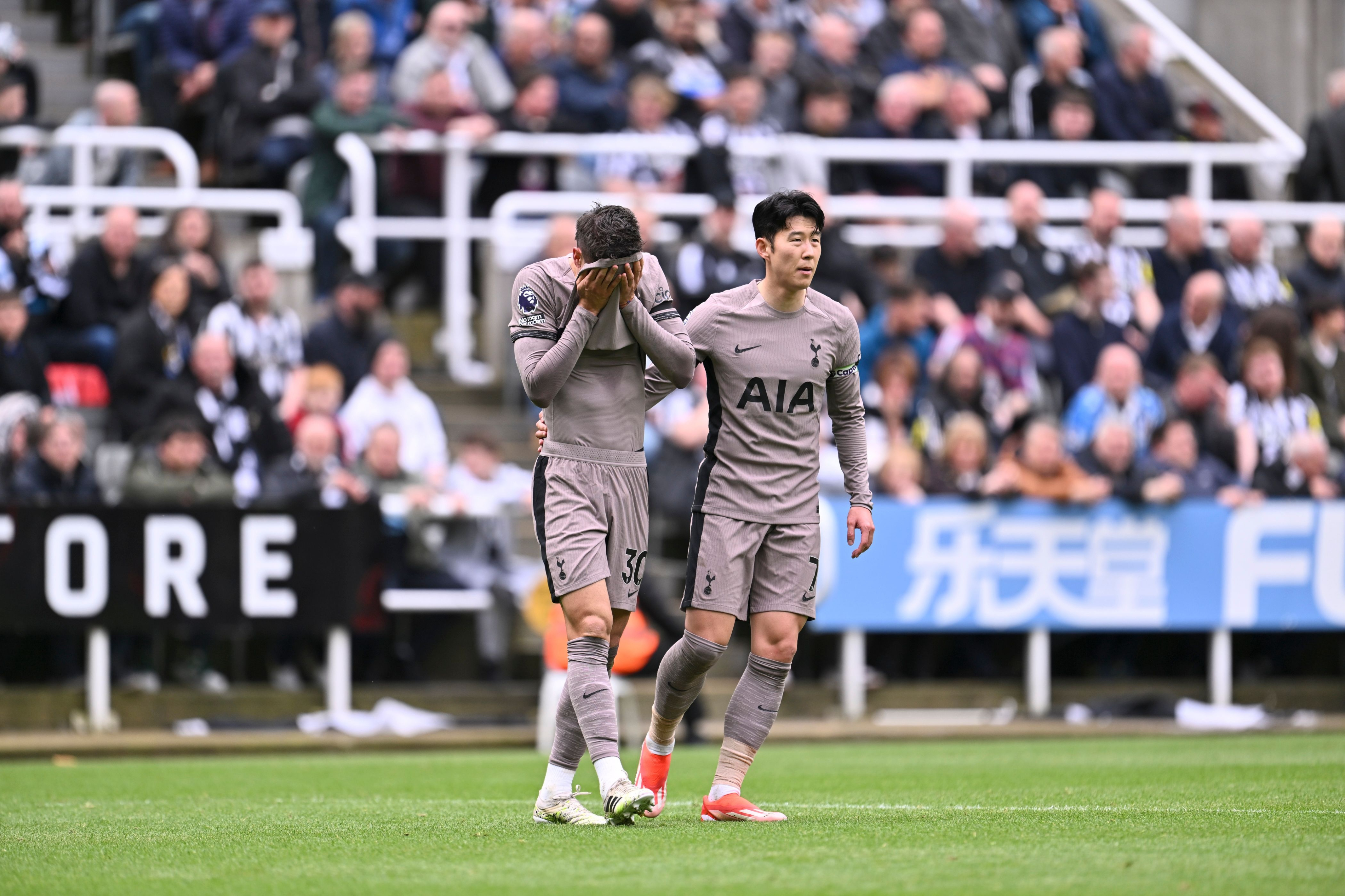 英超球队备战新赛季展现实力