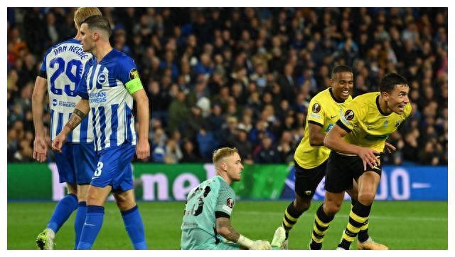 包含布莱顿再下一城，保级压力山大考验所在的词条