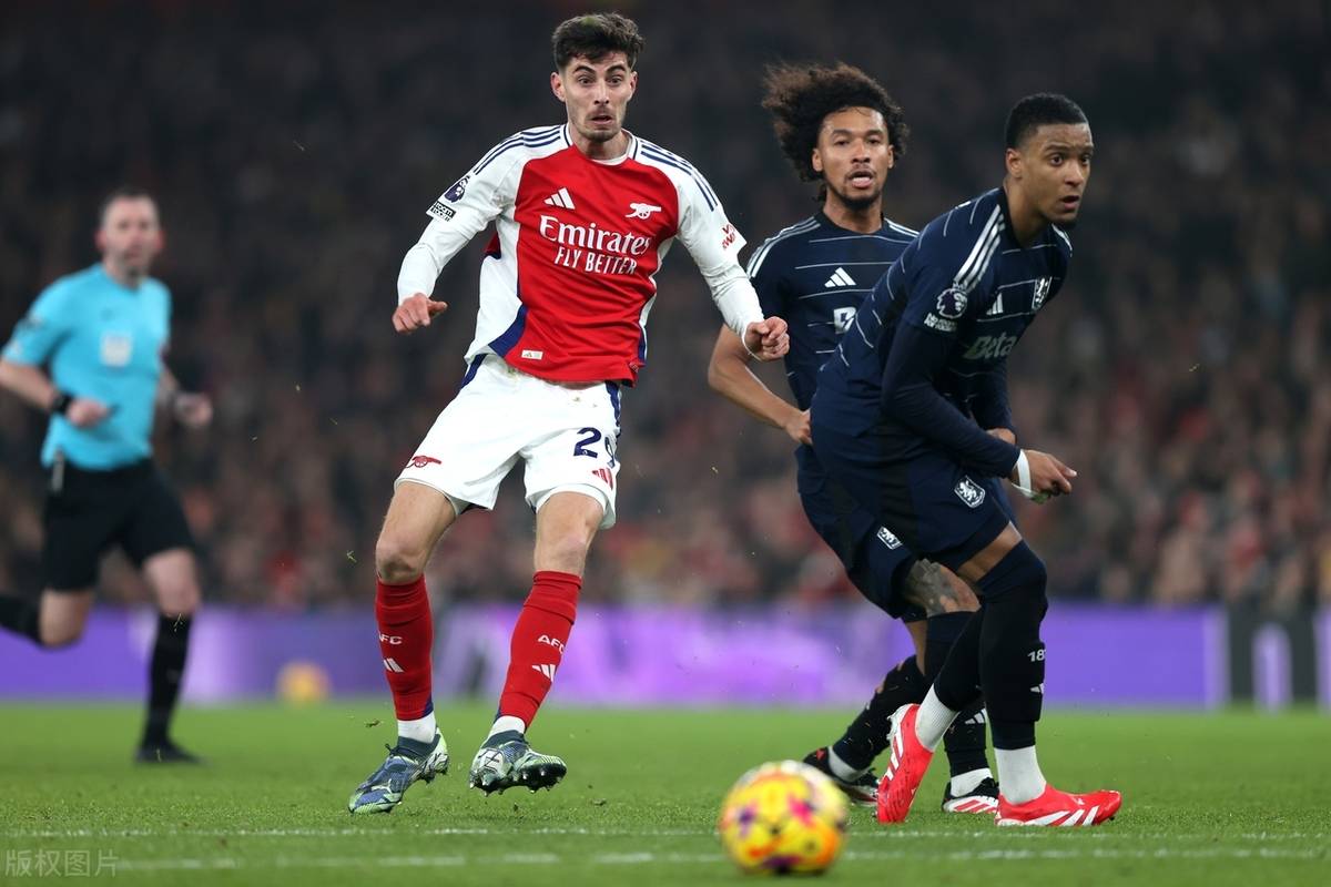 阿森纳遭遇惨败：枪手客场遭受挫折