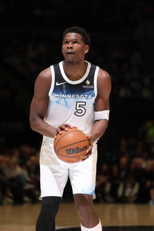 米德尔斯堡低级失误频频，主场遭遇惨败的简单介绍