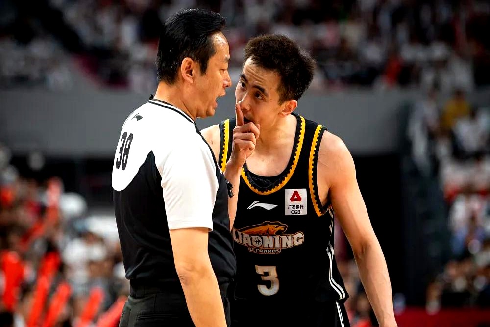 开云体育官方网站-吉林在主场获胜辽宁，破解连胜