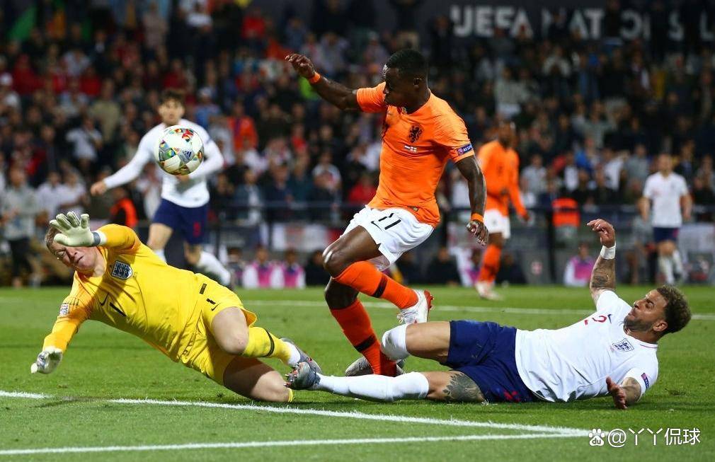 荷兰队实力强劲，已取得连续胜利