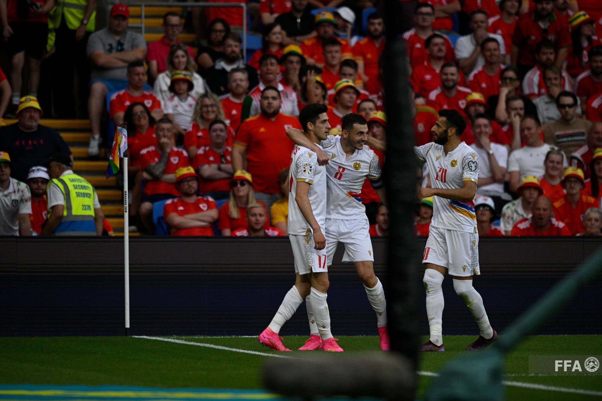 包含欧预赛：威尔士横扫拉脱维亚成功在望的词条