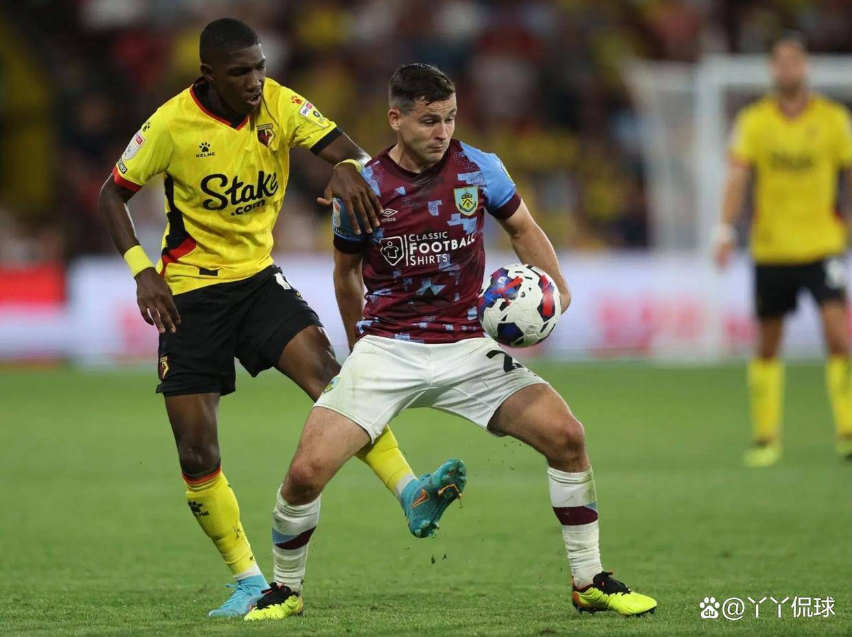 开云体育在线-伯恩利客场战平沃特福德，降级阴影再度笼罩