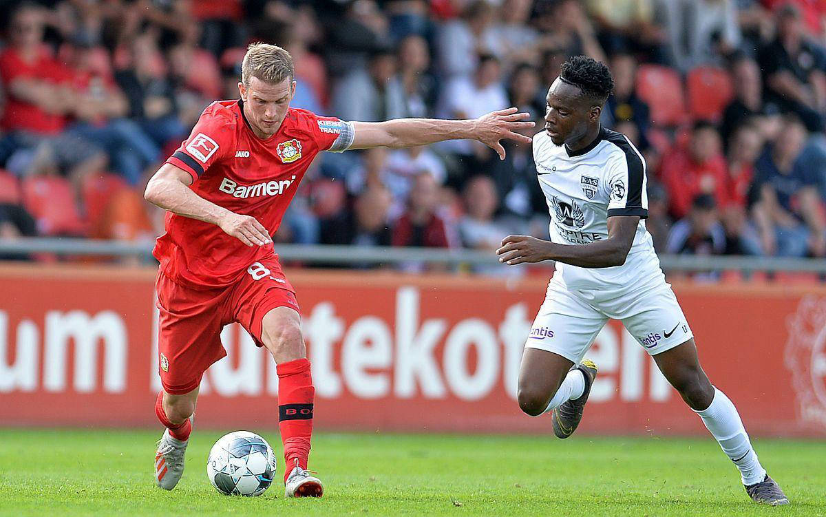 开云体育入口-拉齐奥客场失利，未能守住领先优势