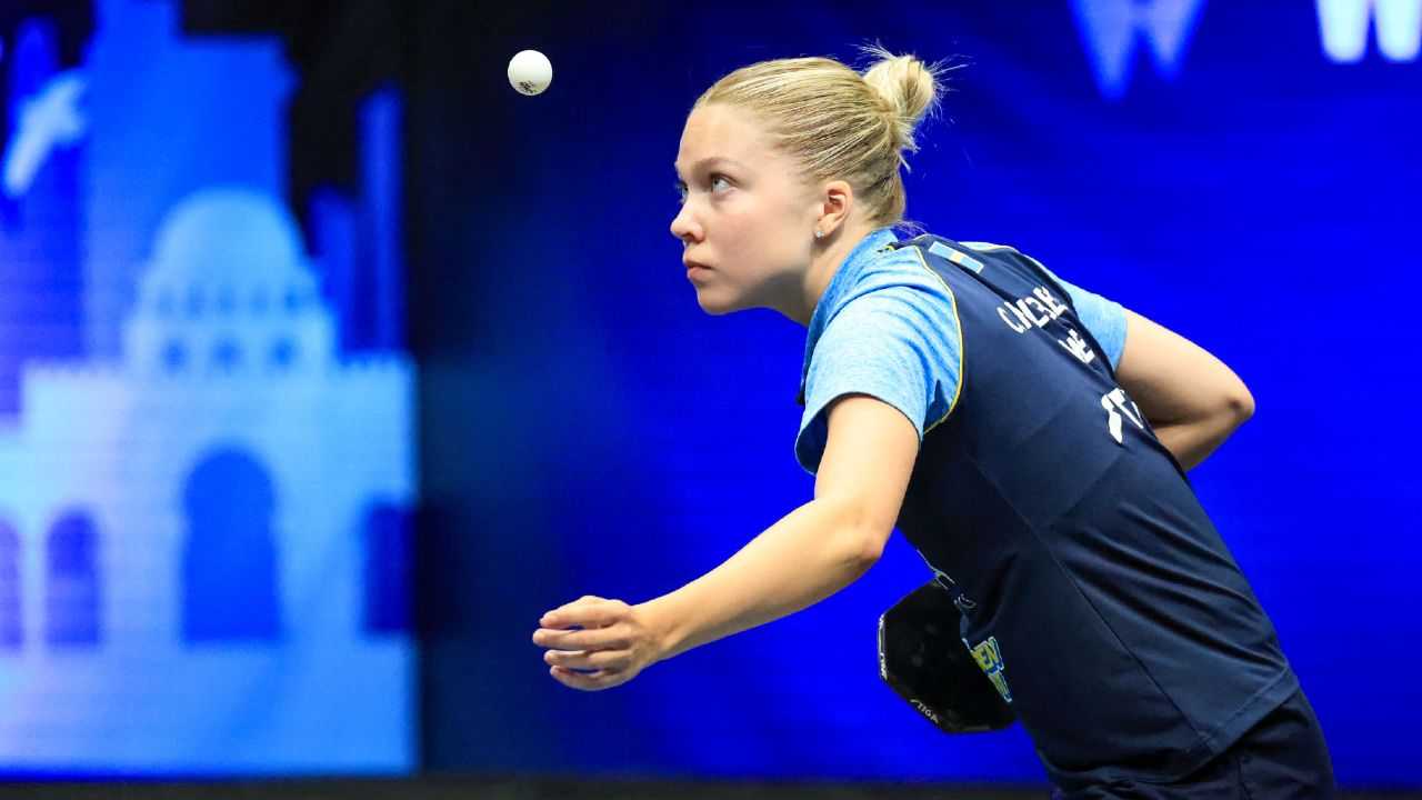 瑞典乒乓球选手力压对手，拿下冠军！