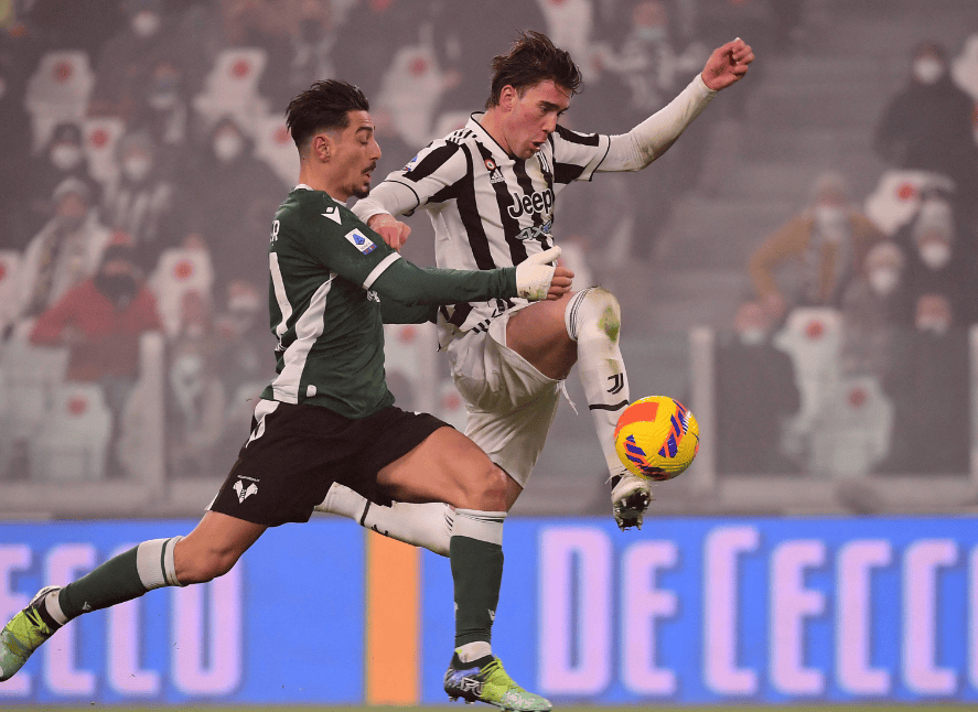 开云体育app-尤文图斯队力挽狂澜，冲刺榜首，疾步前行