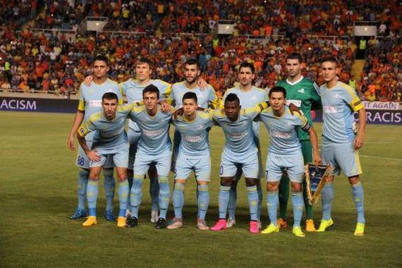 欧洲杯赛事精彩纷呈，球员奉献全力