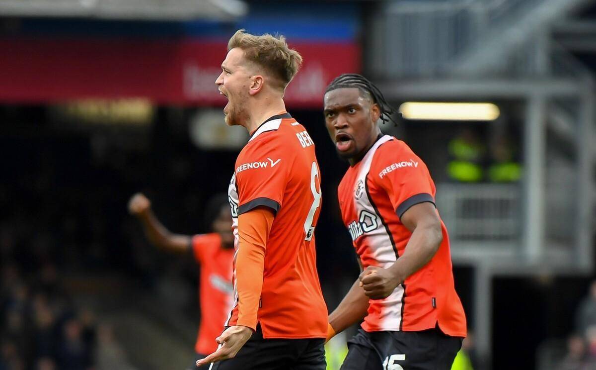 开云平台-卢顿击败热刺，一场令人瞩目的大逆转