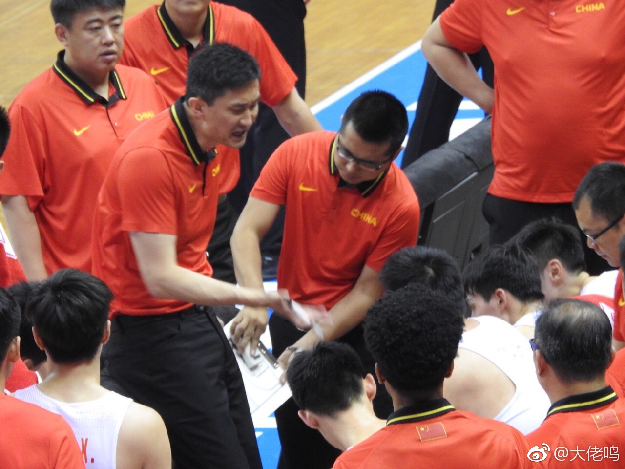 克什米尔多夫未能取胜，遗憾告负