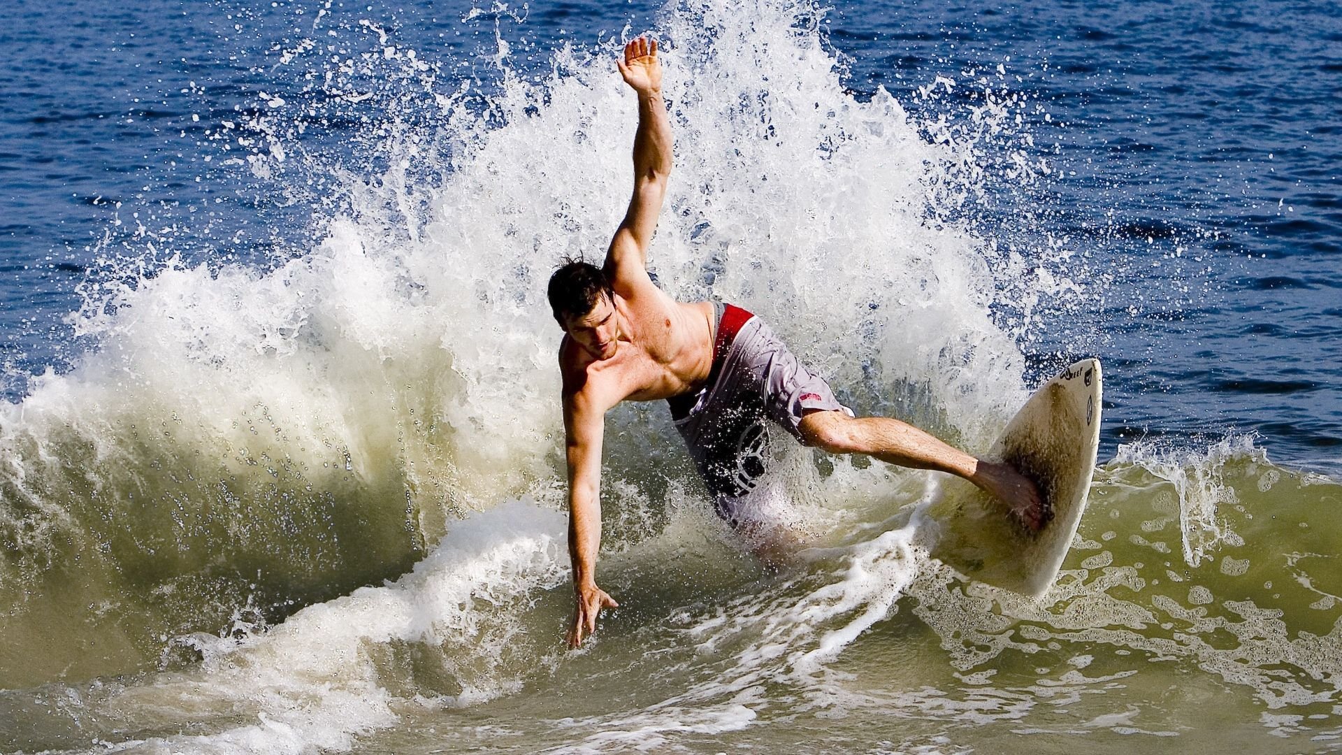 开云APP-唯一性的答案，就在那个别无选择的竞技场