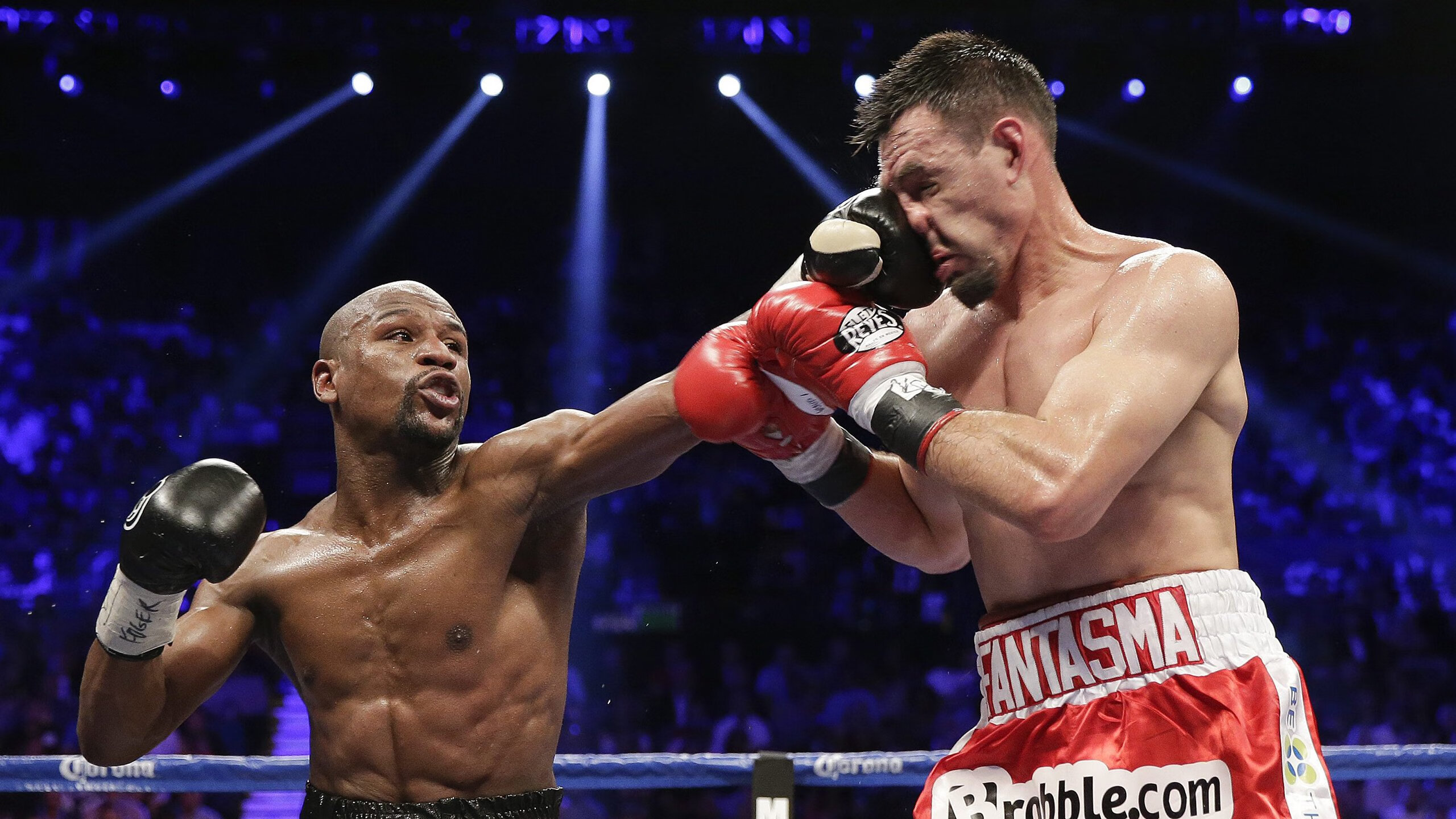 惊天逆转，勒沃库森翻盘佛罗伦萨，罗德里戈成为关键先生